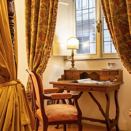 Residenza Sinibaldi - XVII Century Experience Apartment Rome Exterior photo